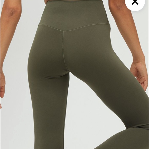 aerie Other - Offline Hugh waisted green aerie leggings